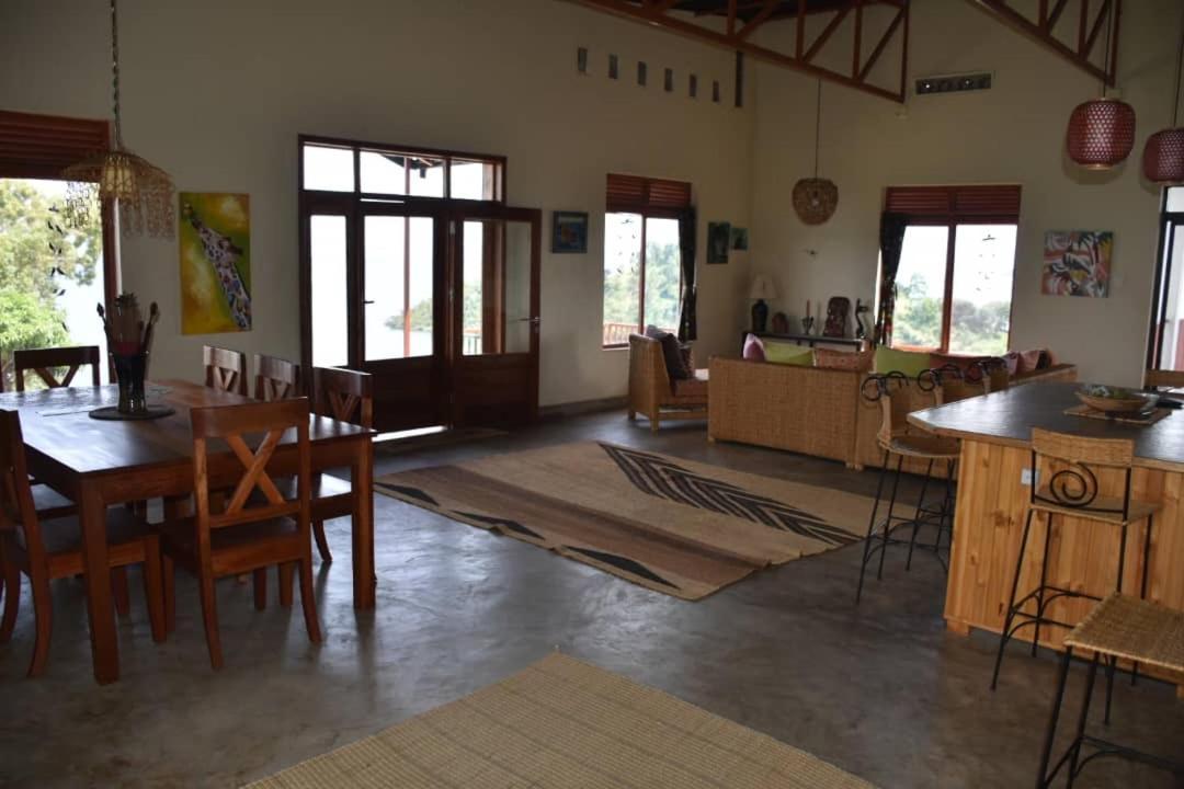 Amazi Land Home And Farm Stay Kibuye Экстерьер фото