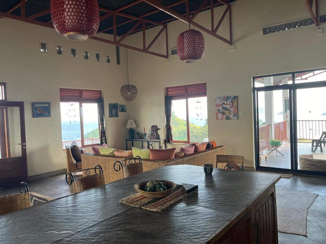 Amazi Land Home And Farm Stay Kibuye Экстерьер фото