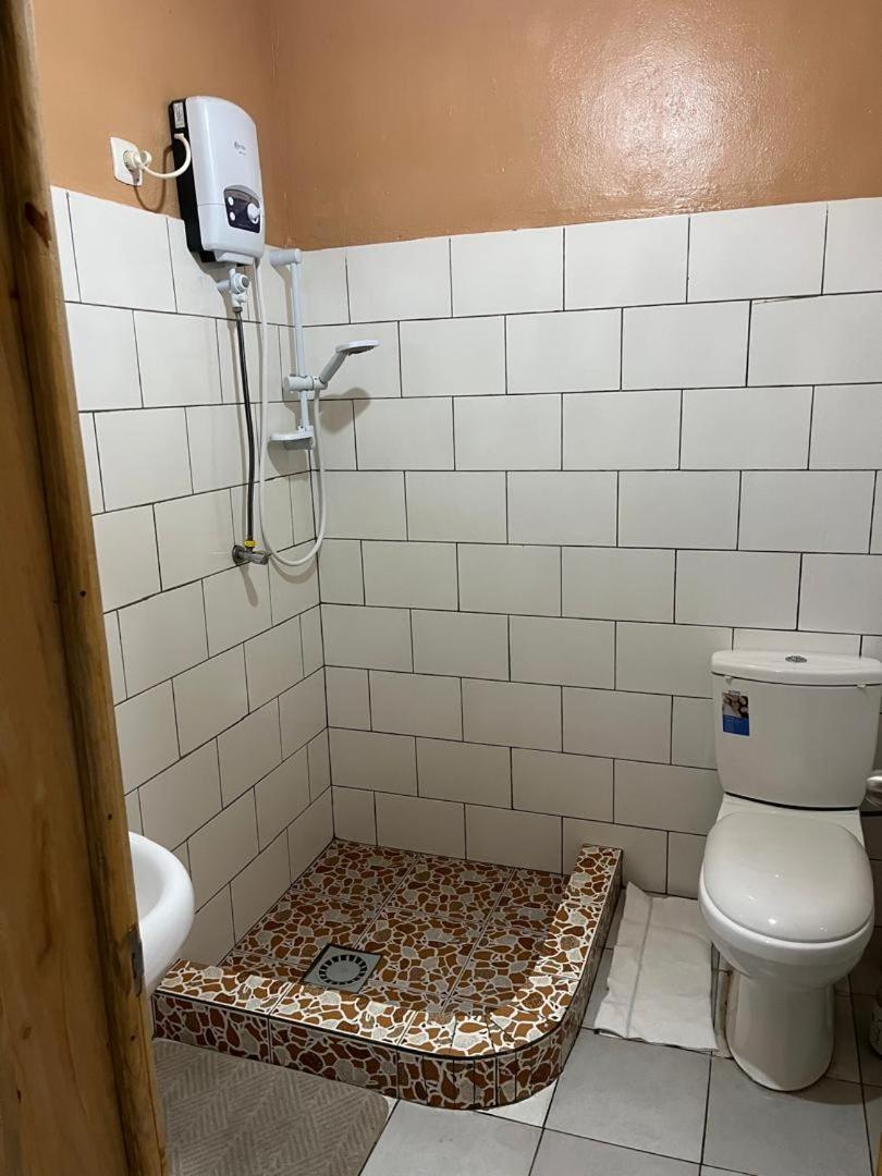 Amazi Land Home And Farm Stay Kibuye Экстерьер фото